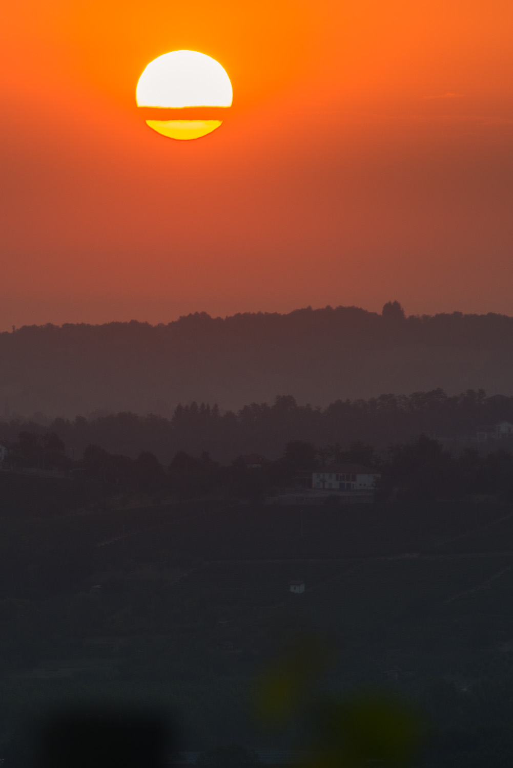 Sonnenuntergang über dem Monferrato